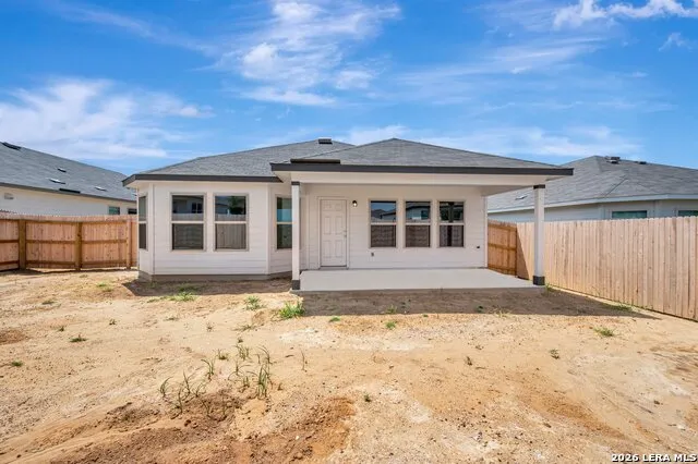 1036 Amber Lake Seguin, TX 78155