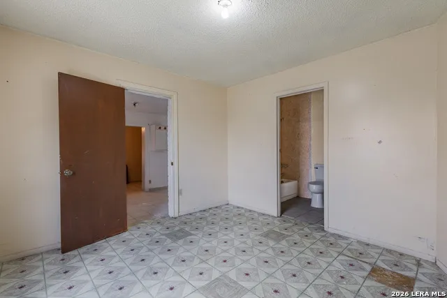 1924 HOOVER ST Eagle Pass, TX 78852