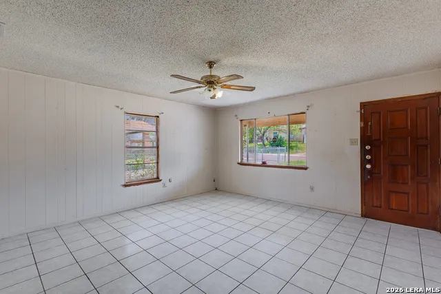 1924 HOOVER ST Eagle Pass, TX 78852