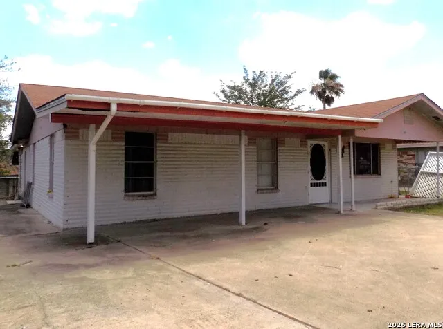 1924 HOOVER ST Eagle Pass, TX 78852