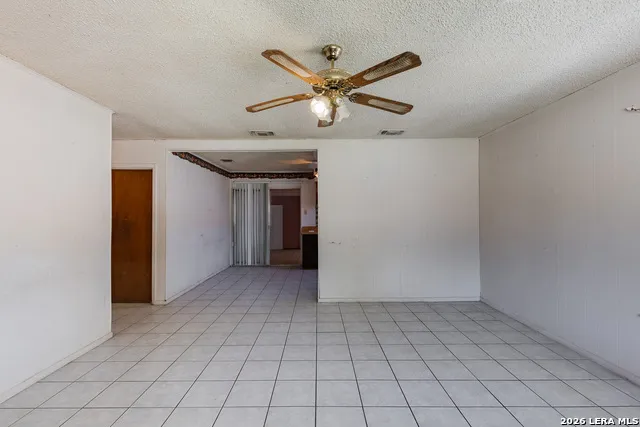 1924 HOOVER ST Eagle Pass, TX 78852