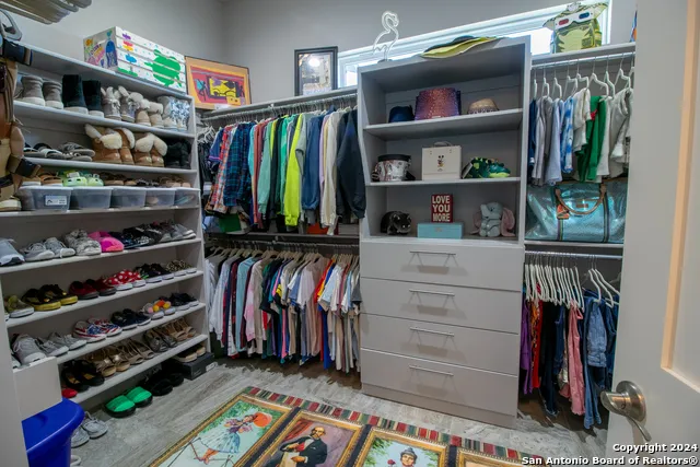 1273 County Road 2801 E Mico, TX 78056