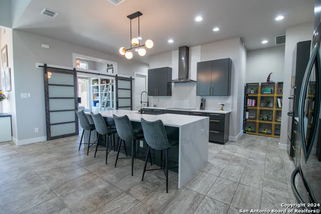 1273 County Road 2801 E Mico, TX 78056