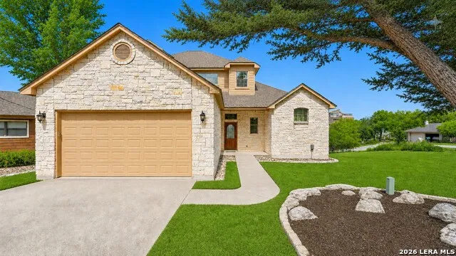 322 Kings Crown Canyon Lake, TX 78133