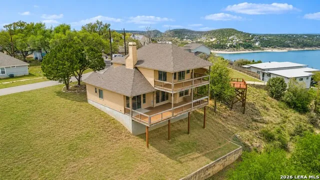 322 Kings Crown Canyon Lake, TX 78133