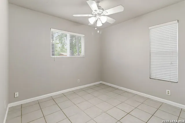 322 W AVIATION BLVD Universal City, TX 78148