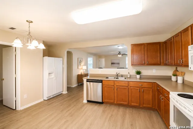 137 Willow Brook Cibolo, TX 78108