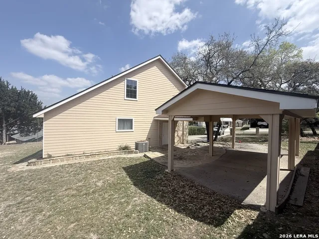 146 Creekview Canyon Lake, TX 78133