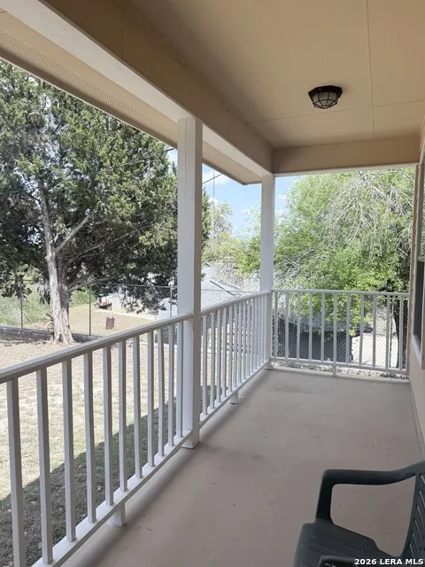 146 Creekview Canyon Lake, TX 78133