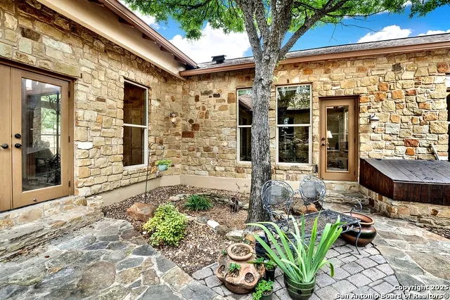 397 Secret Way Spring Branch, TX 78070