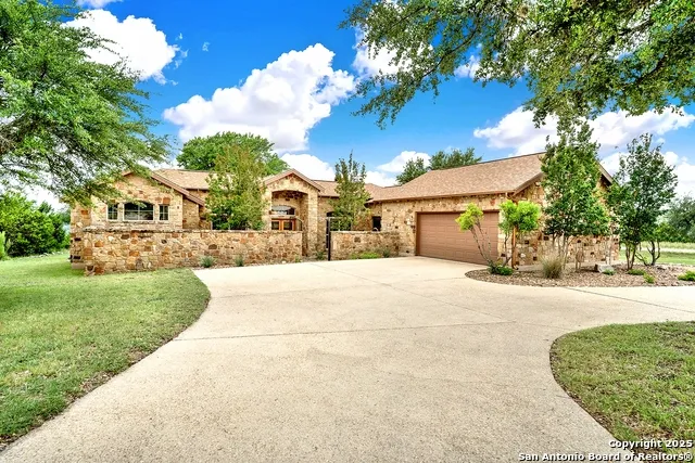 397 Secret Way Spring Branch, TX 78070