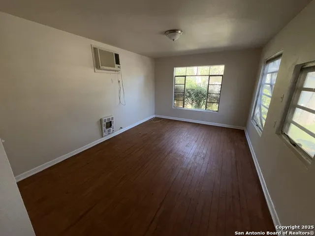419 Walton San Antonio, TX 78225