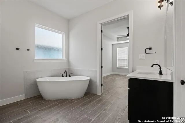 209 Sawtooth Oak Seguin, TX 78155
