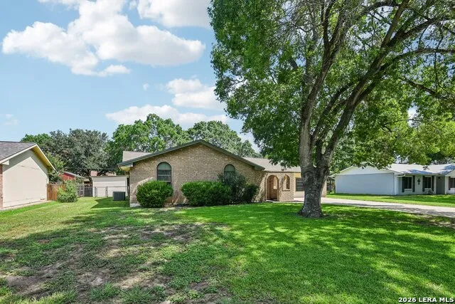 1641 DRIFTWOOD DR Seguin, TX 78155