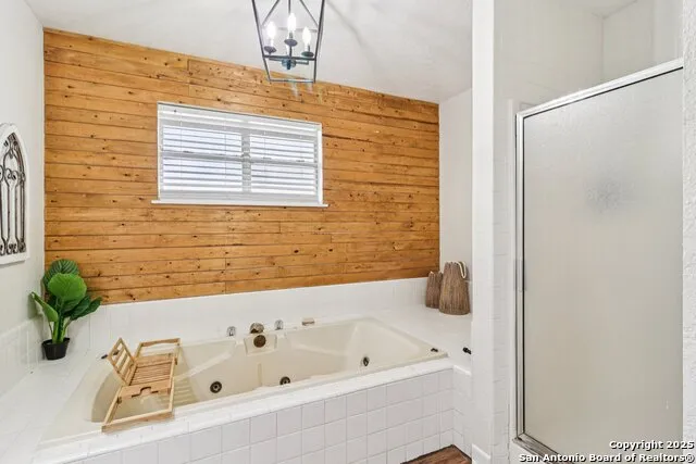 100 Carroll Poth, TX 78147
