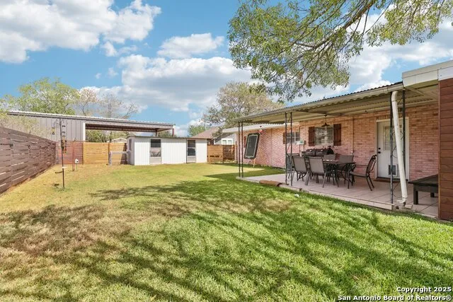 100 Carroll Poth, TX 78147