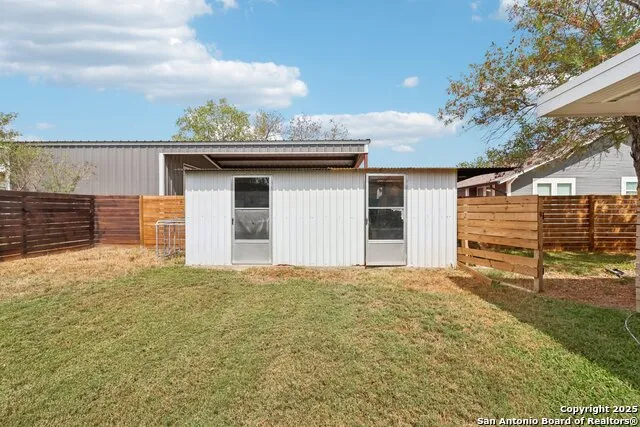 100 Carroll Poth, TX 78147
