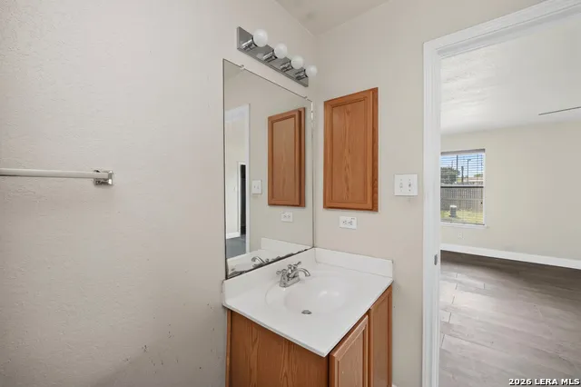 8919 Nature Converse, TX 78109