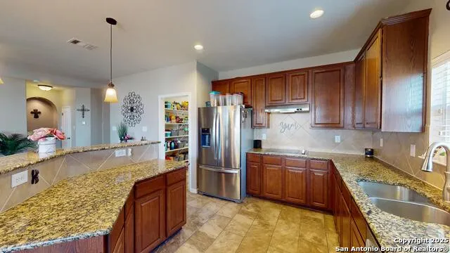 522 Baltustrol Cibolo, TX 78108