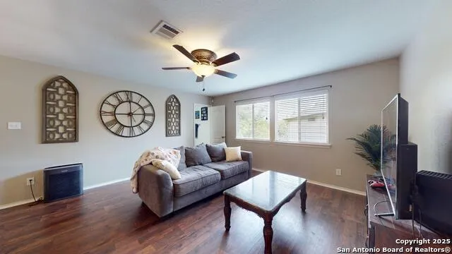 522 Baltustrol Cibolo, TX 78108