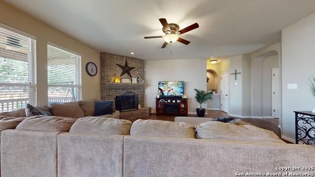 522 Baltustrol Cibolo, TX 78108