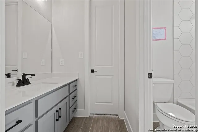 1327 Webb Creek New Braunfels, TX 78132