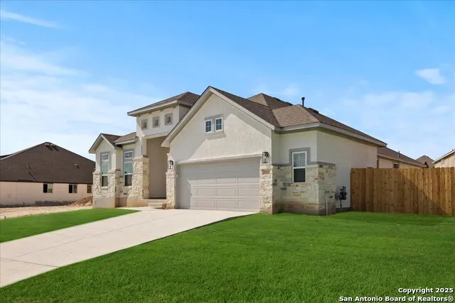 1327 Webb Creek New Braunfels, TX 78132