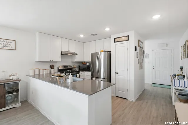 6202 Fallow Cove San Antonio, TX 78252