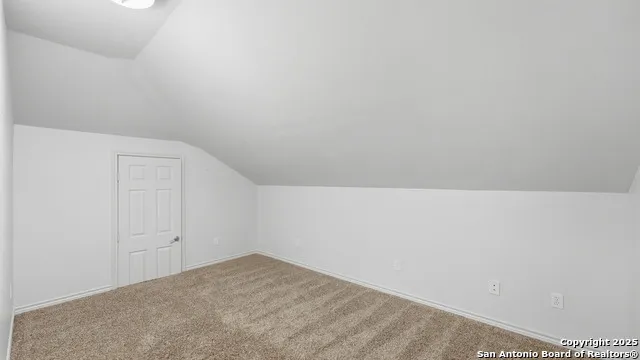 195 Cheyenne Kingsbury, TX 78638