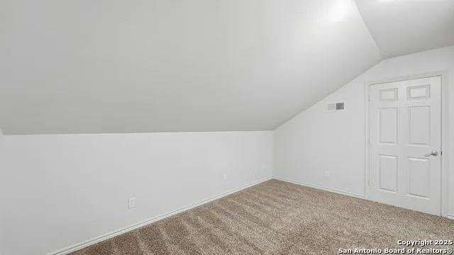 195 Cheyenne Kingsbury, TX 78638