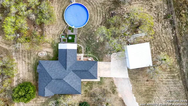 195 Cheyenne Kingsbury, TX 78638