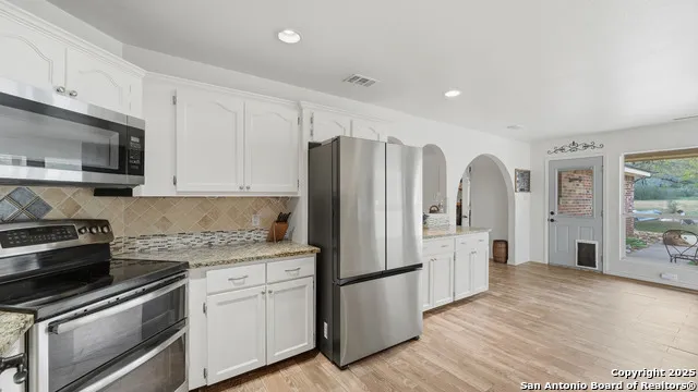 195 Cheyenne Kingsbury, TX 78638