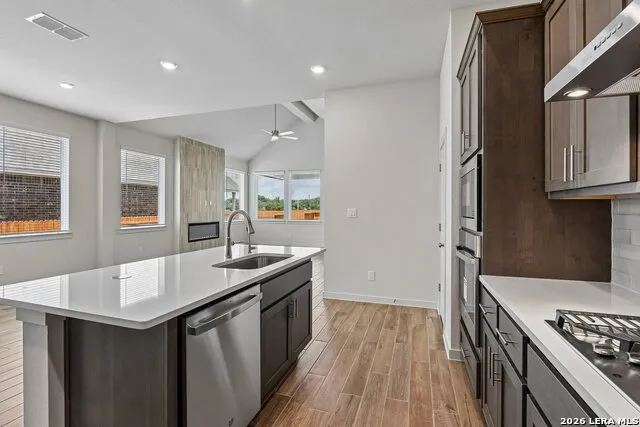 2126 SHEPARDS ST Seguin, TX 78155