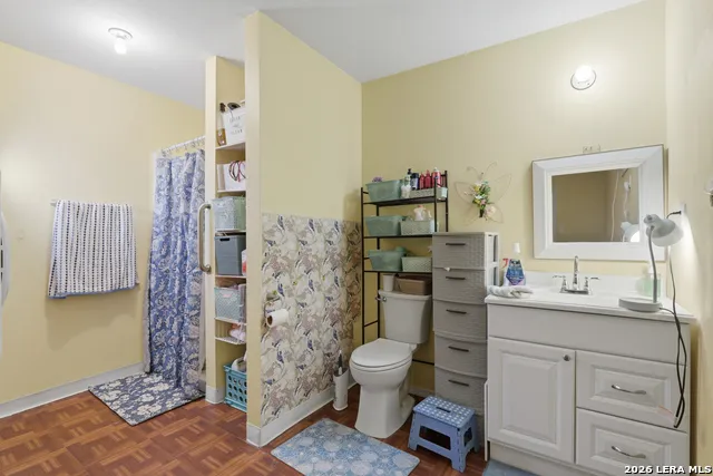 396 County Road 1100 Pearsall, TX 78061