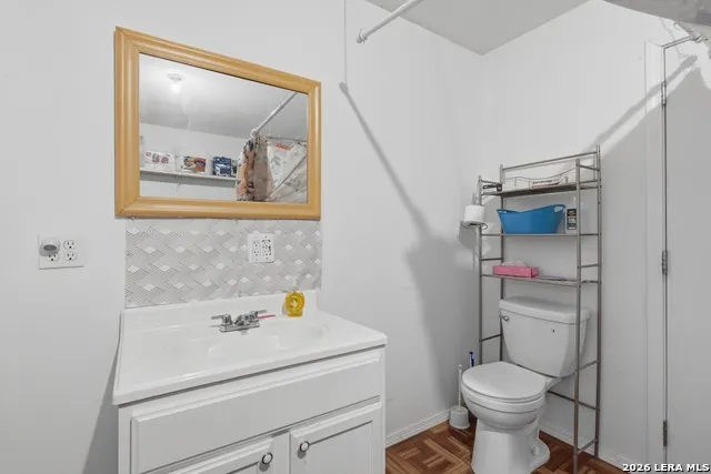 396 County Road 1100 Pearsall, TX 78061