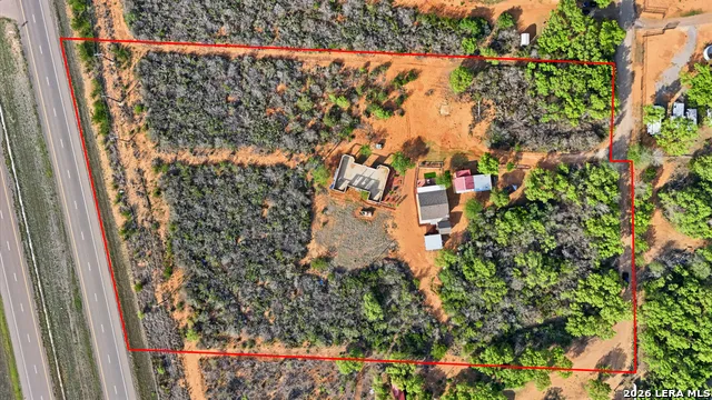 396 County Road 1100 Pearsall, TX 78061