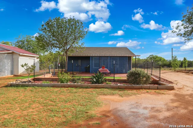 396 County Road 1100 Pearsall, TX 78061