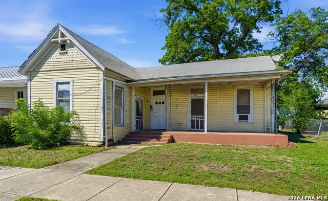 221 LEIGH ST San Antonio, TX 78210