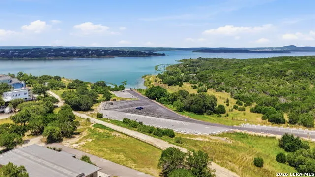 713 Firefly Dr Canyon Lake, TX 78133