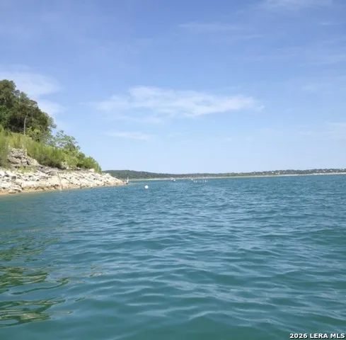 713 Firefly Dr Canyon Lake, TX 78133