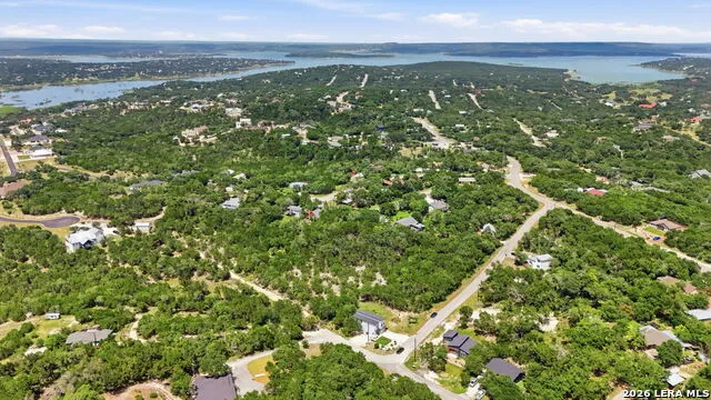 713 Firefly Dr Canyon Lake, TX 78133