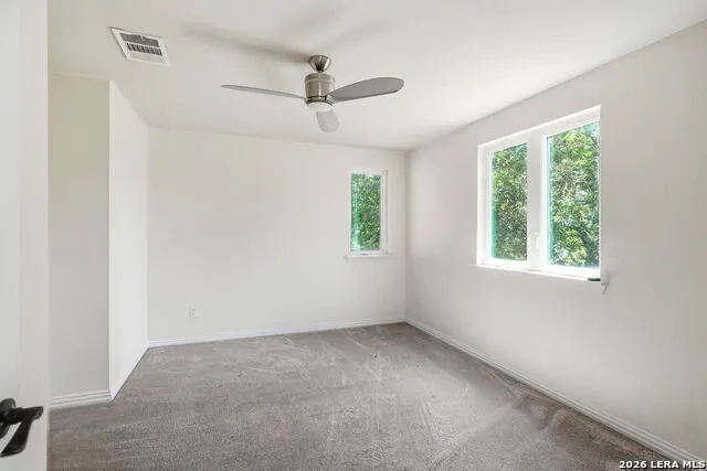 606 E AUSTIN ST Luling, TX 78648