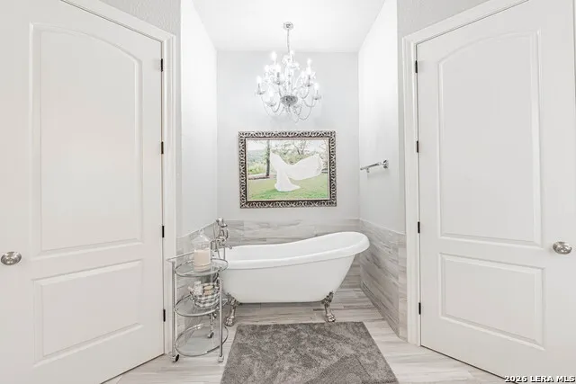 263 CIBOLO RIDGE DR La Vernia, TX 78121