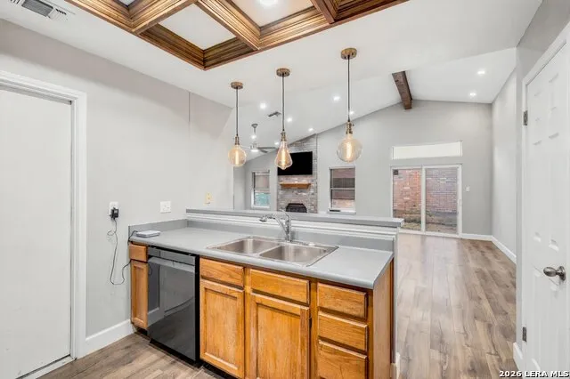 11302 FOREST SMT Live Oak, TX 78233