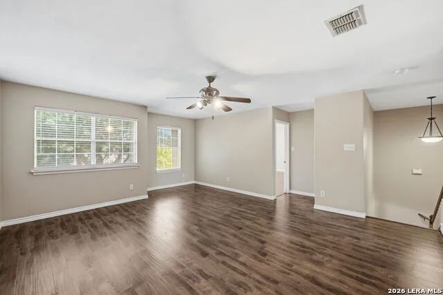 423 DONALAN DR Converse, TX 78109