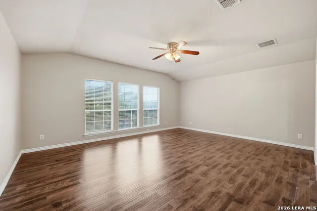 423 DONALAN DR Converse, TX 78109