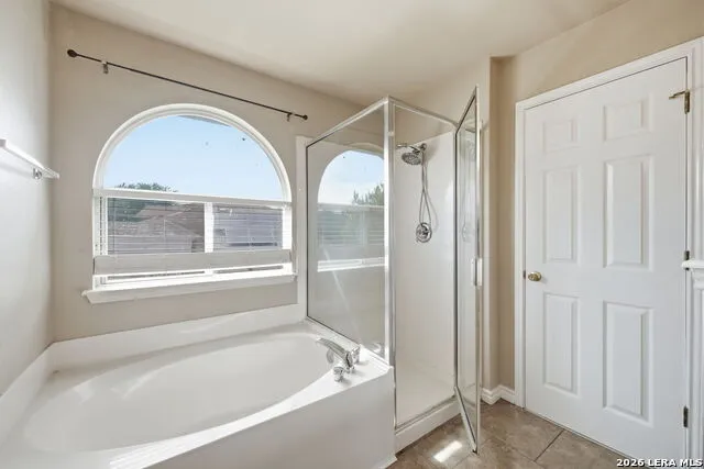 423 DONALAN DR Converse, TX 78109