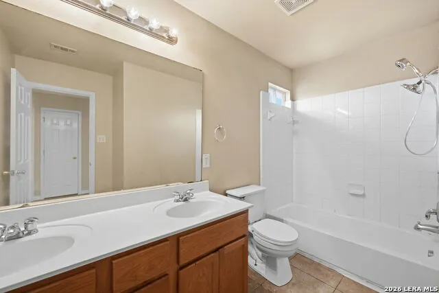 423 DONALAN DR Converse, TX 78109