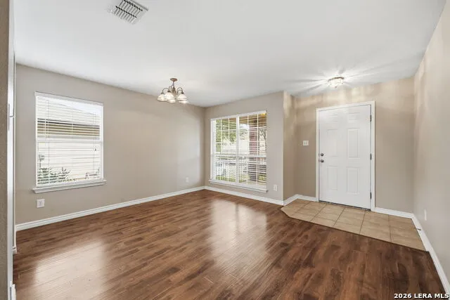 423 DONALAN DR Converse, TX 78109