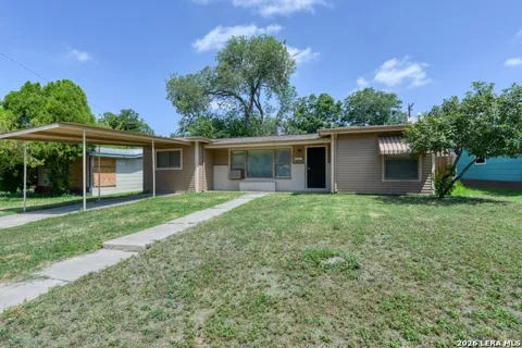 131 SAVANNAH DR